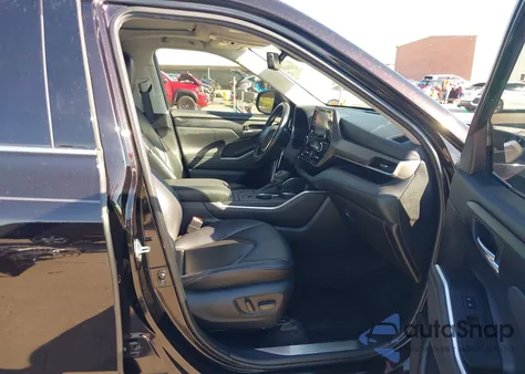 2022 Toyota Highlander Xle из США, поврежденный, VIN 5TDGZRAH8NS122199